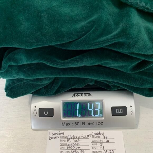 Vintage Victoria Secret Country Green Velvet Top & Pants Pajamas Set Size M - Picture 2 of 11